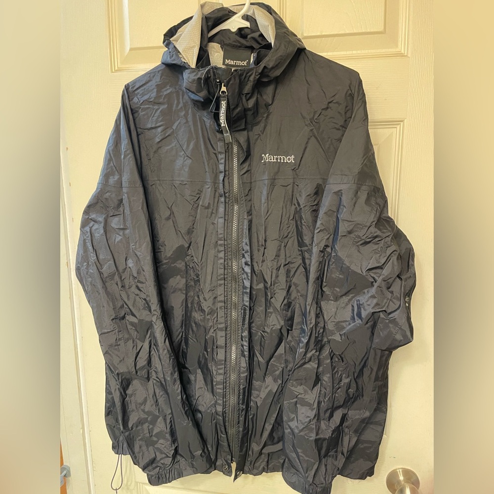 Marmot Men's Black Raincoat size XL